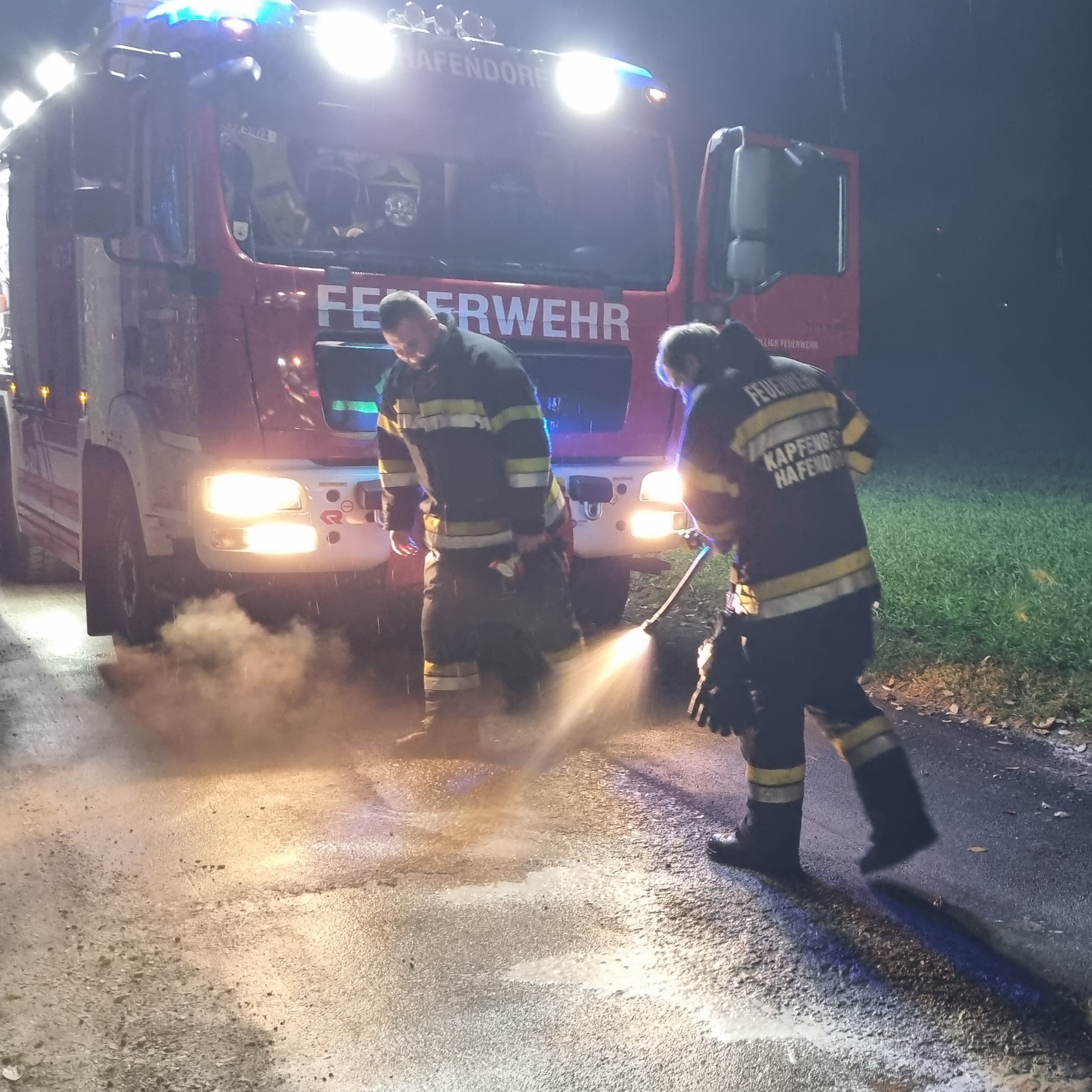 Ölbindearbeiten im Auweg